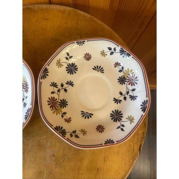 Adams China (Red Trim) Vermont Fruit/Dessert (Sauce) Bowls 5 6/8" - Set of 2 (58 - Picture 3 of 5